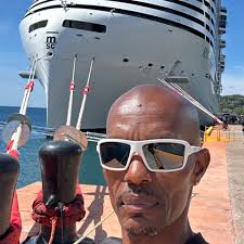 Keith Bender (@keithbendercomedy) • Facebook