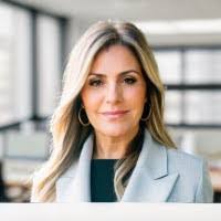 Gina Cool's Instagram, Twitter & Facebook