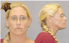 Heroin, cocaine, 28 needles found after 390 traffic stop