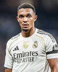 Trent Alexander-Arnold has been left out of Thomas Tuchel's latest England  squad ❌