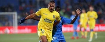 You are on the player profile of oussama tannane, vitesse. Tannane Unaware Las Palmas On Island Football Espana
