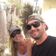 Maria Valderas and Brandon Sprague's Wedding Registry