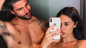 Nella fattispecie, l'ex gieffino sarà su instagram dove si diletterà con vari ospiti, esperti in settori differenti. Cecilia Rodriguez Instagram Con Ignazio Moser Nudo Mai Visti Cosi