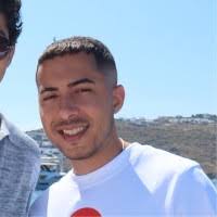 600+ perfiles de «Daniel Eduardo»