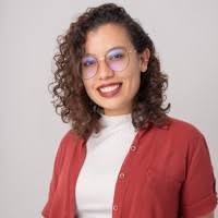 80+ perfiles de «Monique»