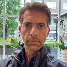 Sabine Roehl's Instagram, Twitter & Facebook