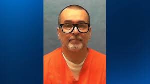 Armed robbery suspect arrested after rooftop standoff