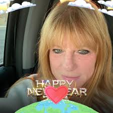 Brand new bathtub. Got it and changed our plans. Never been used just has  been sitting around in the house.