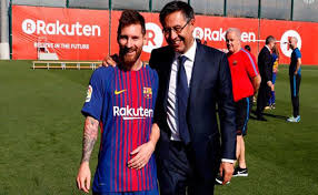 Peluang messi untuk pindah ke psg masih cukup terbuka. Presiden Barcelona Siap Mundur Asal Messi Tak Jadi Pindah