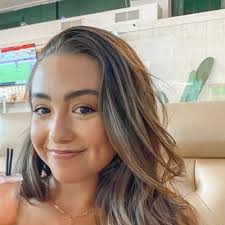 Anna Padron (@AnnaPadron_)