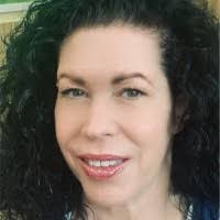 Lori Beattie's Instagram, Twitter & Facebook