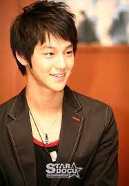 Korean Male Hairstyle Hairstyles Info Boy Hairstyles Asian Men Hairstyle Korean Men Hairstyle
