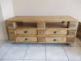 Meuble Tv Et Table Basse En Palette Meuble Tele En Palette Meuble Palette Meubles En Bois De Palettes