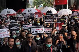 Barang uud 1945 pasal 27 mengenai hak asasi manusia pasal 27 (1) segala warga negara bersamaan. Twk Alih Status Pegawai Kpk Dinilai Melanggar Kebebasan Beragama