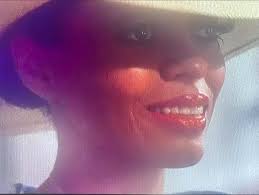 Diana/Tracy/Mahogany