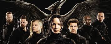 Un imponente capitolio ejerce un control riguroso sobre los doce distritos que lo rodean y que están aislados entre sí. Los Juegos Del Hambre Todas Las Peliculas De La Saga Resumidas En 3 Minutos Noticias De Cine Sensacine Com