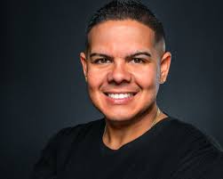 Location of blck v2 near Starmall