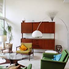 With all the reverence for the style, all the ways the style has been lovingly tributed in movies and tv, all the style's books and photography written and published (by some of the world's most influential scholars. Will Mid Century Modern Ever Go Out Of Style Apartment Therapy