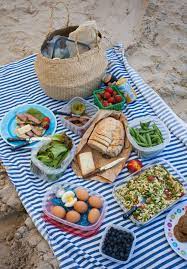 The Best Cooler Hacks For A Picnic At The Beach Simple Bites Best Picnic Food Romantic Picnic Food Picnic Food
