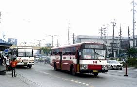 23945 2 28 09 1993 Victory Liner Nissan Diesel Ua Cvd 872 Fleet No 982 And Jmk Transport Nissan Diesel Cpb87n Unknown Fleet Number Rego Nyd 423 Edsa Mand Nissan Diesel Philippines Philippines Travel