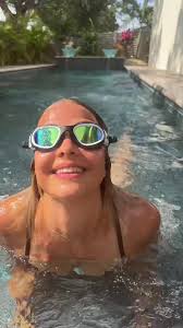 Meet the Hutchins ft. family pool day 😂🏝️🎗️ #healing #coloncancer  #chemotherapy #fyp #coloncancerawareness