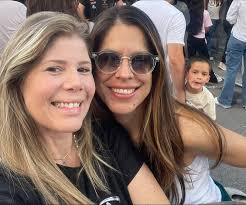 De fiesta estos queridos Exalumnos de la Promo 93! Aquí vemos muy elegantes  a: Miguel Brigatti María Alejandra Rodríguez Eduardo Renda #CSLCpromo93  #SiyDelSantiago