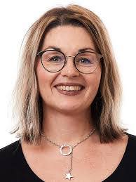 Victoria Wendel's Instagram, Twitter & Facebook