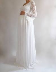 Wenn die hochzeit in einem schloss stattfindet, sind festliche lange kleider für hochzeitsgäste angemessen. 1001 Ideen Fur Moderne Brautkleider Fur Schwangere