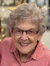 Judith Helm's Instagram, Twitter & Facebook