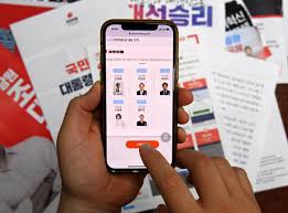이준석 국민의힘 당대표 후보가 당권 경쟁자인 나경원 후보가 제기한 이준석의 '윤석열 배제론'을 '뇌피셜'. Ils0sh77agtbjm