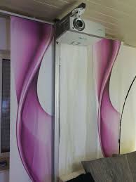 Im angehängten bild sieht man, dass ich einfach eine metallplatte weiß lackiert und an die decke. Tv Stangen Tv Halterungen Aufstehhilfen Boden Decken Stangen Tv Saulen Beamerhalterung Halterung Fur Beamer