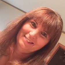 Karen Kaup's Instagram, Twitter & Facebook