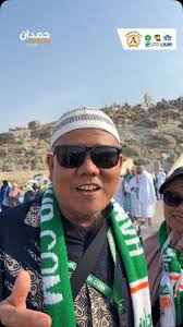 Banyak yang akhirnya mantap pilih Hamdan Tour setelah lihat pengalaman Bang  Ruben Onsu. Bukan cuma karena figur publik, tapi karena penjelasan beliau  soal pelayanan kita: rapi, sigap, dan totalitas bikin jamaah tenang