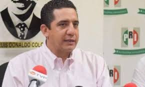 Jesús Valdés y Nubia Ramos se comprometen a impulsar programas accesibles  de acceso a la vivienda.