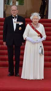 Queen Elizabeth Ii Pictures Photos Images Queen And Prince Phillip Queen Elizabeth Queen Elizabeth Ii