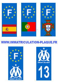 Sauf qu'il m'a collé un autocollant immonde sur la carrosserie du coffre pour faire la pub de son putain de pour en revenir à l'autocollant, il est en un genre de plastique mou en relief (un peu mou) et j'ai. Autocollant Plaque Auto Bearn 64 Sticker Plaque Immatriculation