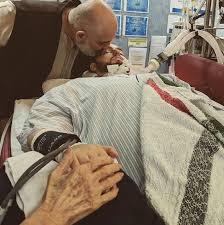 خالد بن الوليد بن المغيرة المخزومي القرشي، أبو سليمان، أحد أشراف قريش في الجاهلية وكان إليه القبّة وأعنّة الخيل، أمّا القبة فكانوا يضربونها يجمعون فيها ما يجهزون به الجيش، وأما الأعنة فإنه كان يكون المقدّم على خيول قريش في الحرب. Ø§Ù„Ø£Ù…ÙŠØ± Ø§Ù„Ù†Ø§Ø¦Ù… Ø´Ø§Ù‡Ø¯ Ø¢Ø®Ø± Ø¸Ù‡ÙˆØ± Ù„Ù€ Ø§Ù„ÙˆÙ„ÙŠØ¯ Ø¨Ù† Ø®Ø§Ù„Ø¯ Ø¨Ù† Ø·Ù„Ø§Ù„ Ø§Ù„ÙŠÙˆÙ… Ø§Ù„Ø³Ø§Ø¨Ø¹