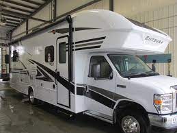Shop used class a motorhomes for sale at freedom rv in arizona. Top 5 Best Small Motorhomes Under 25 Feet Rvingplanet Blog