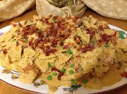 Chicken And Farfalle With Roasted Garlic Sauce Recipe Recipes Food Cheesecake Factory Recipes