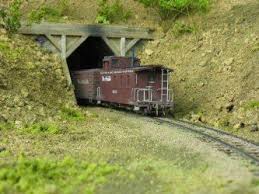 Ho Timber Tunnel Portal Layouts And Layout Building Model Railroader Trains Com Online Community Model Trains Model Railroad Model Train Layouts