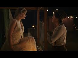I'm like the water when your ship rolled in that night, rough on the surface but you cut through like a knife, and if it. Taylor Swift Willow Lyrics Genius Lyrics