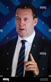 Mark findlay hi-res stock photography and images