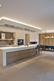 Van Boven Op Maat Gemaakte Luxe Keuken Http Amzn To 2kevow4 Cuisines Carrelage Spots Cuisine Moderne Design De Cuisine De Luxe Cuisine Design Moderne