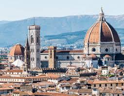 Der palazzo della signoria in florenz, der allgemein als palazzo vecchio bekannt ist, ragt seit über sieben jahrhunderten im herzen der stadt dem himmel entgegen. Florenz Top Sehenswurdigkeiten Ubersicht Bekannte Und Historische Bauwerke Und Denkmaler