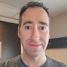 Avoid Scott Mckenzie he is a con artist. He is based in Walsall. Thinks  this can be put right with chalk! Avoid avoid avoid