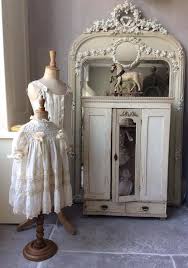Chic Shabby And French Shabby Chic Decor Chic Furniture Shabby Chic Furniture