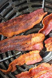 Can you cook bacon in an air fryer? Air Fryer Crispy Bacon Berry Maple