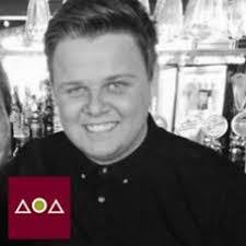 Adam Peet's Instagram, Twitter & Facebook