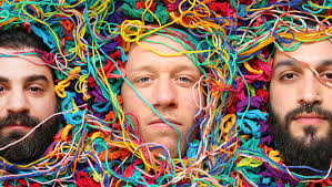 Monogold makes music: Hooks, heart, 'ethereal weightlessness'