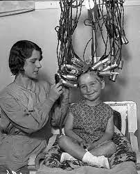 What Me Worry Vintage Hair Salons Vintage Beauty Salon Vintage Hairstyles